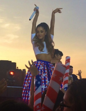 photos Ariana Grande