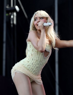 photos Sabrina Carpenter