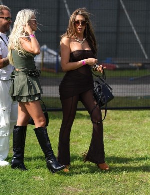 photos Chloe Ferry