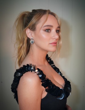 photos Hunter King