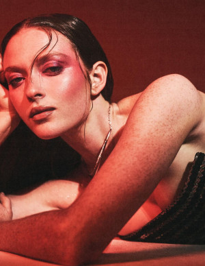 photos Larsen Thompson