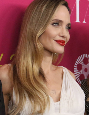 photos Angelina Jolie