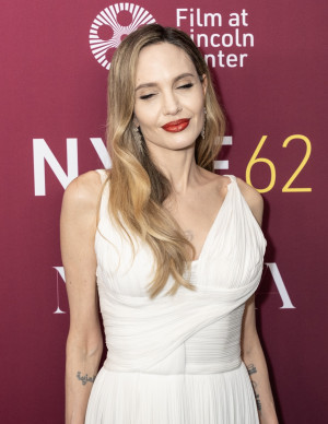 photos Angelina Jolie