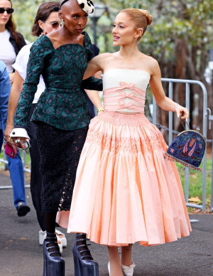 photos Ariana Grande