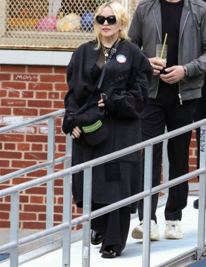 photos Lourdes Leon