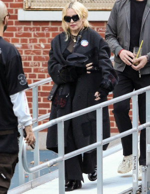photos Lourdes Leon