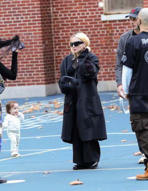 photos Lourdes Leon