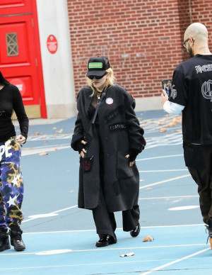 photos Lourdes Leon