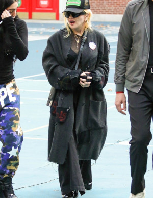 photos Lourdes Leon