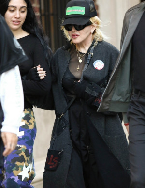 photos Lourdes Leon