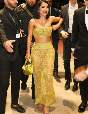 photos Becky G