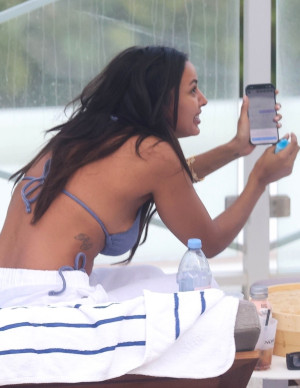 photos Maya Jama 