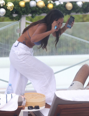photos Maya Jama 