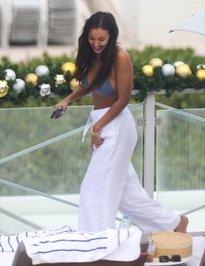 photos Maya Jama 