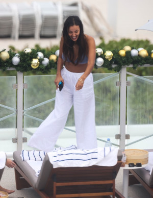 photos Maya Jama 