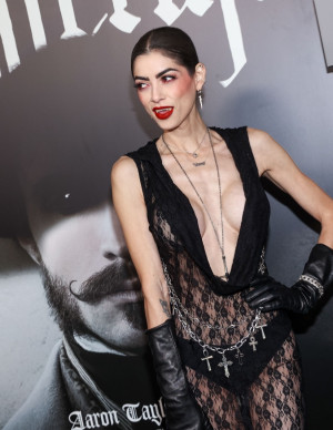 photos LeeAnna Vamp