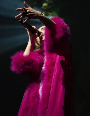 photos Suki Waterhouse