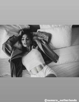 photos Sarah Shahi