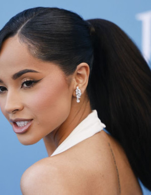 photos Becky G