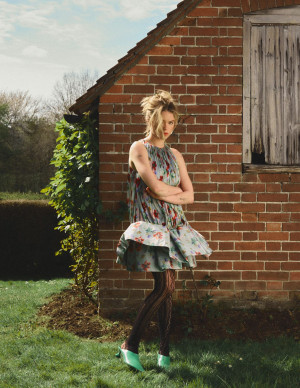 photos Milly Alcock