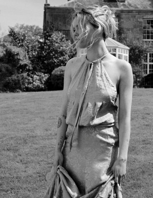 photos Milly Alcock