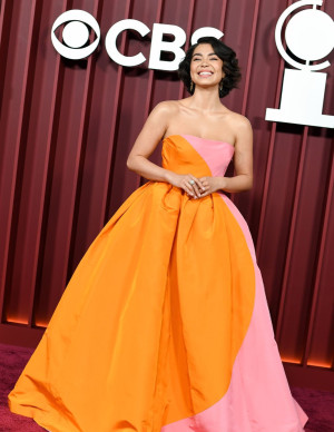 photos Auliʻi Cravalho