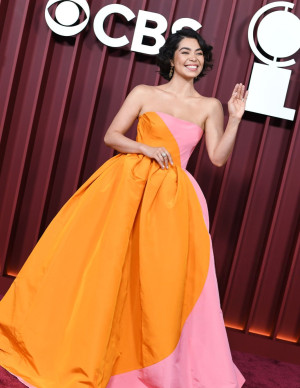 photos Auliʻi Cravalho