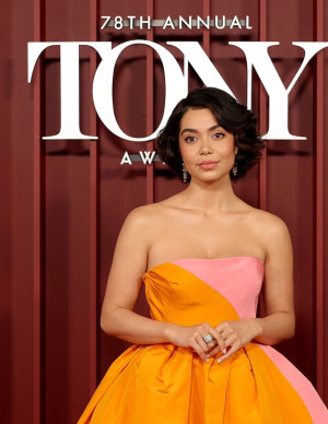 photos Auliʻi Cravalho