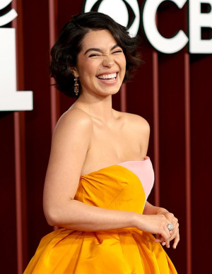 photos Auliʻi Cravalho