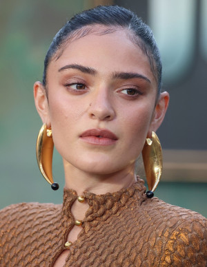 photos Luna Blaise
