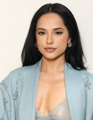 photos Becky G