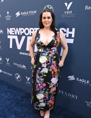 photos Melanie Lynskey