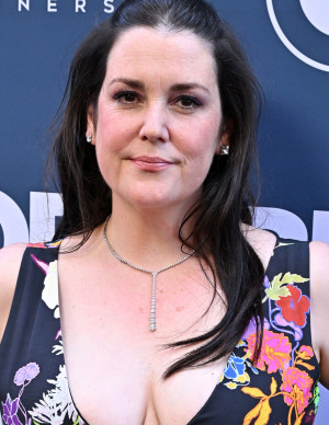 photos Melanie Lynskey
