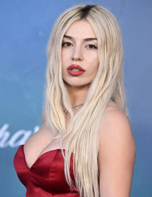 photos Ava Max