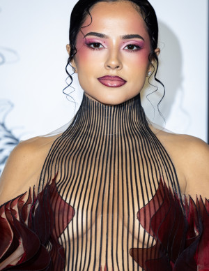 photos Becky G