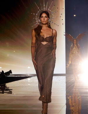 photos Lily Aldridge