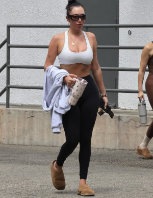 photos Anastasia Karanikolaou