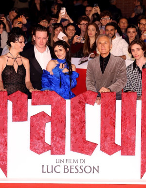 photos Matilda De Angelis