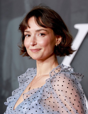 photos Milana Vayntrub