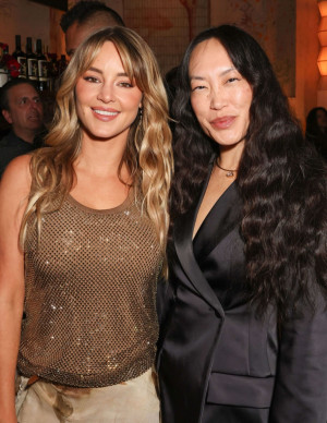 photos Hassie Harrison