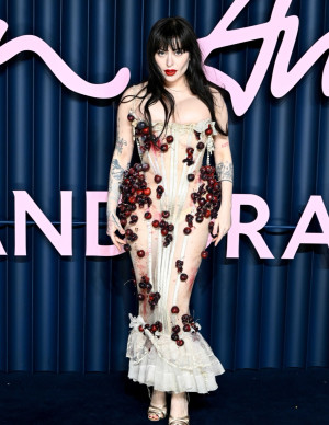 photos Dilara Findikoglu