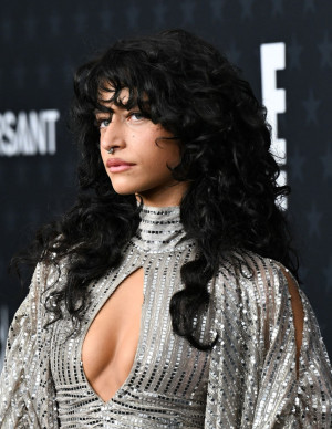 photos Odessa A'zion