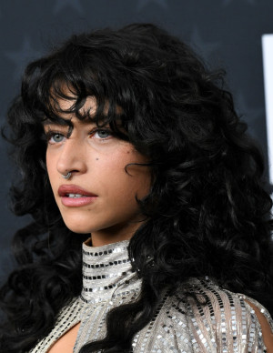 photos Odessa A'zion