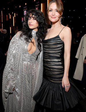 photos Odessa A'zion