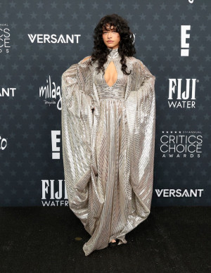 photos Odessa A'zion