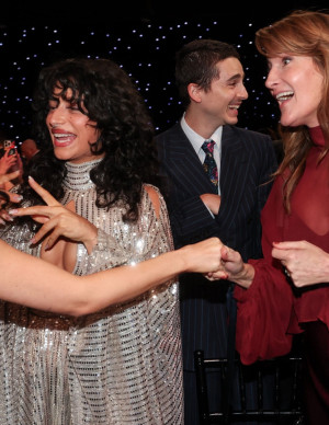 photos Odessa A'zion