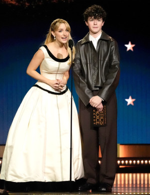 photos Mckenna Grace