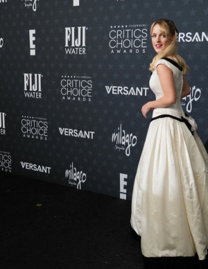 photos Mckenna Grace