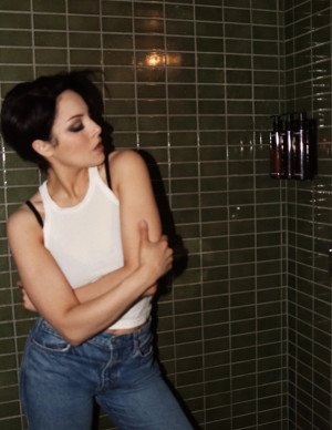 photos Elizabeth Gillies