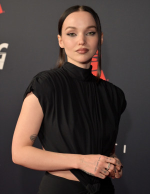 photos Dove Cameron 